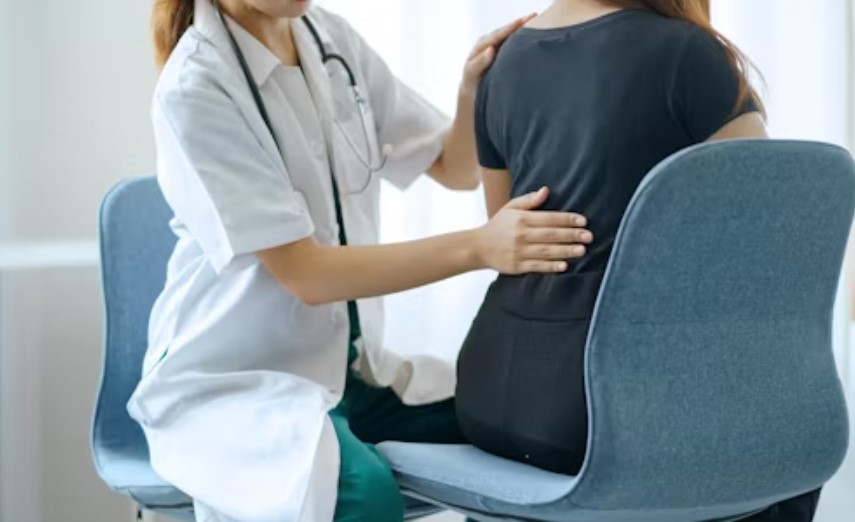 Best Hospitals In Ahmedabad For Back Pain Treatment.jpg